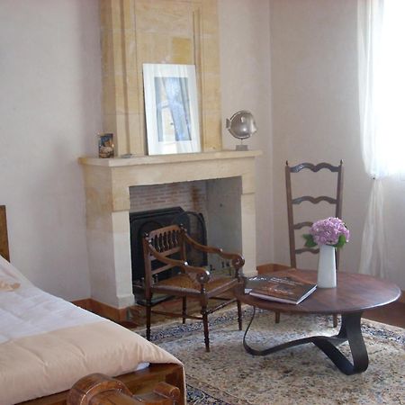 Bed and Breakfast Sous Les Marronniers Petit-Palais-et-Cornemps Екстер'єр фото
